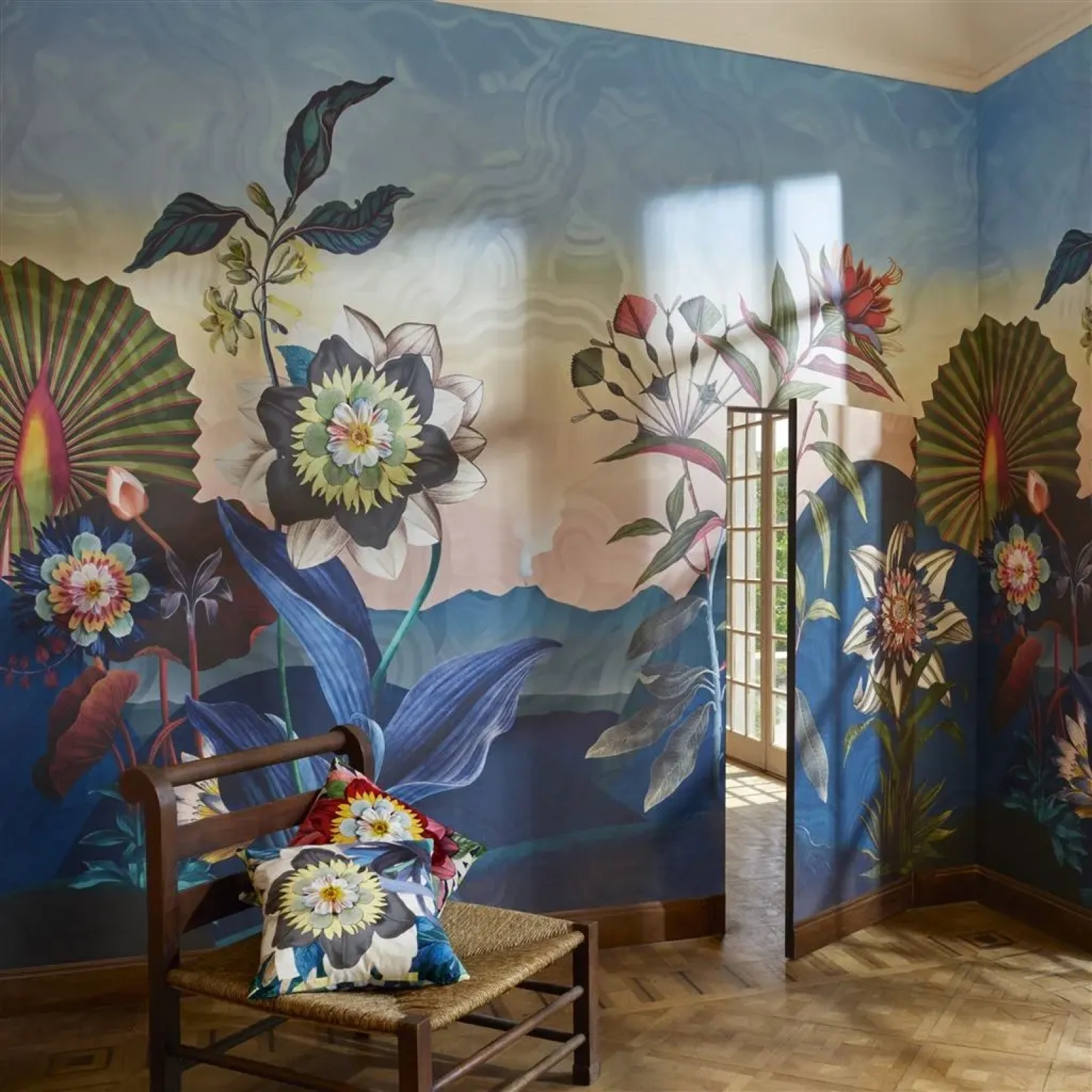 Christian Lacroix Utopia ATLANTIS