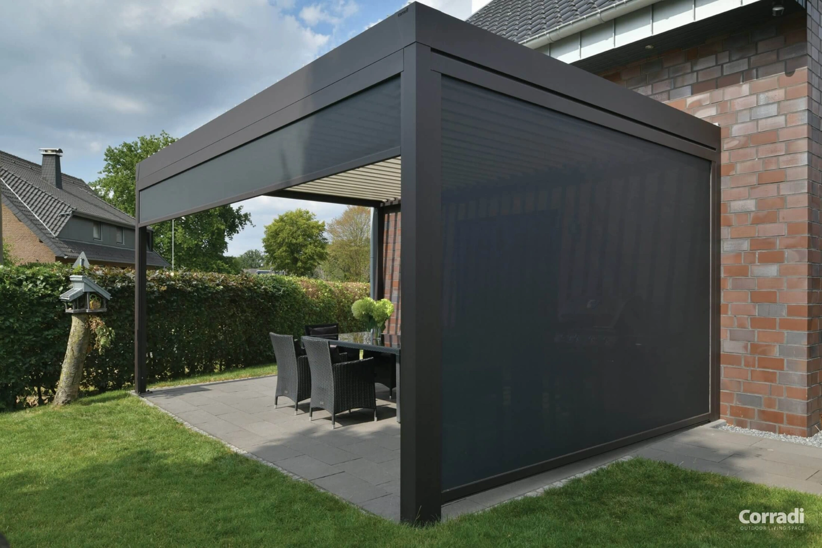 Screenové rolety do pergoly