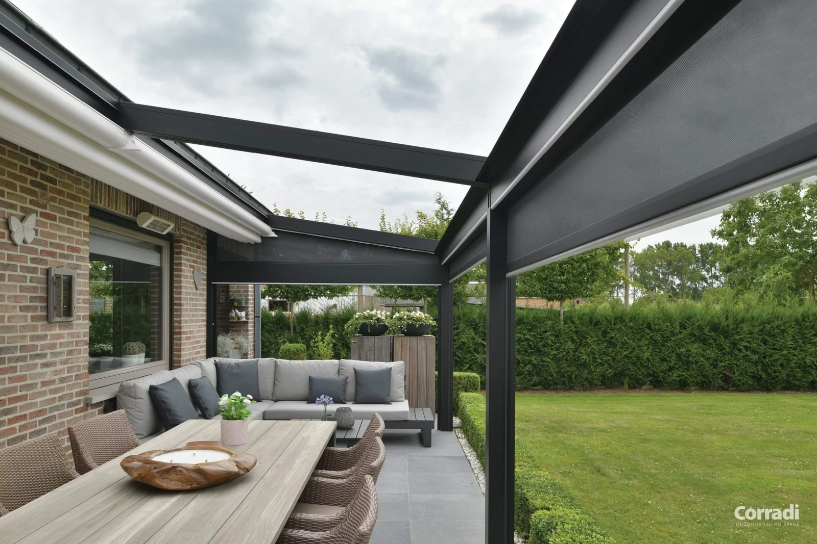 Screenové rolety do pergoly