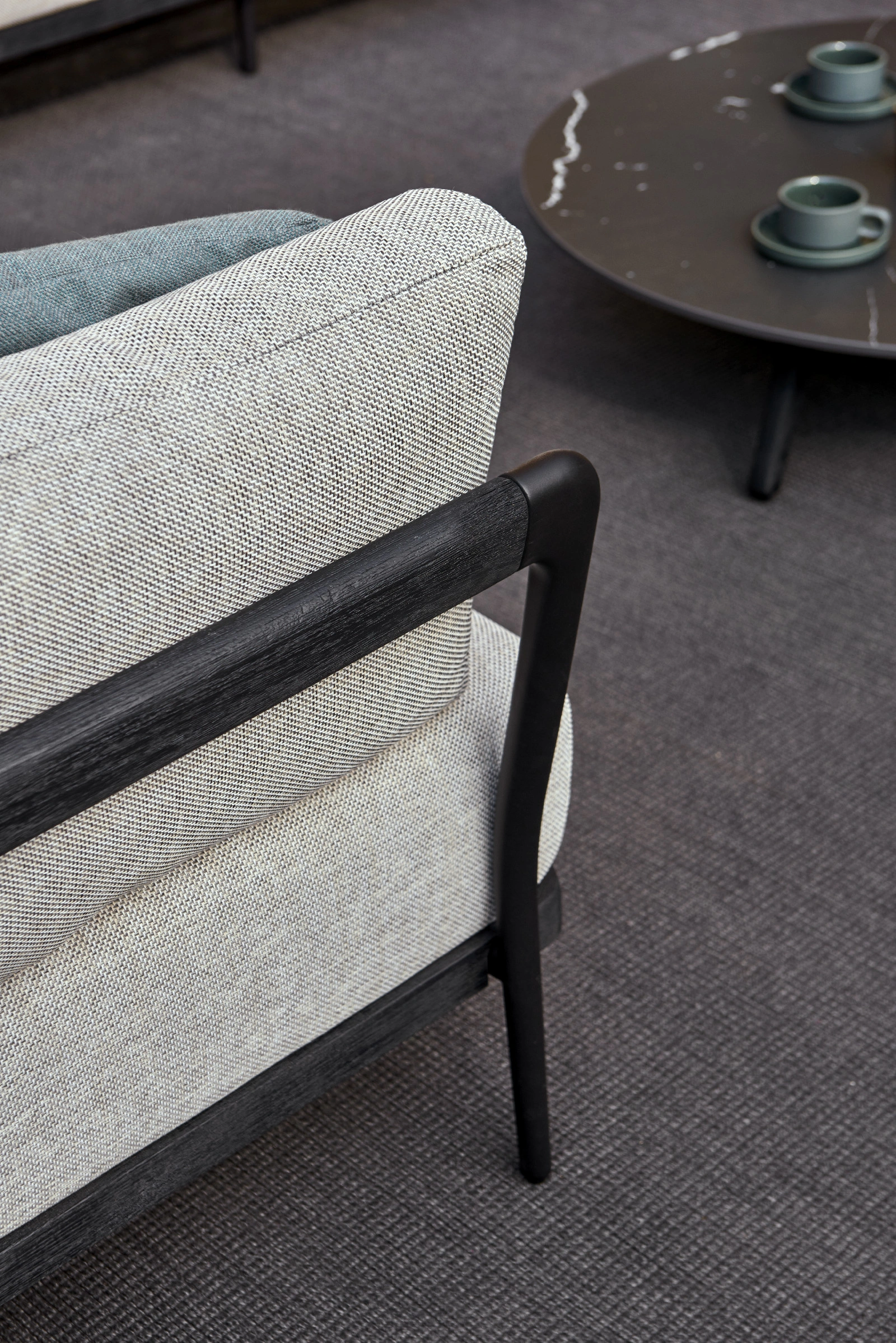 Sedačka 2-miestna FLOWS