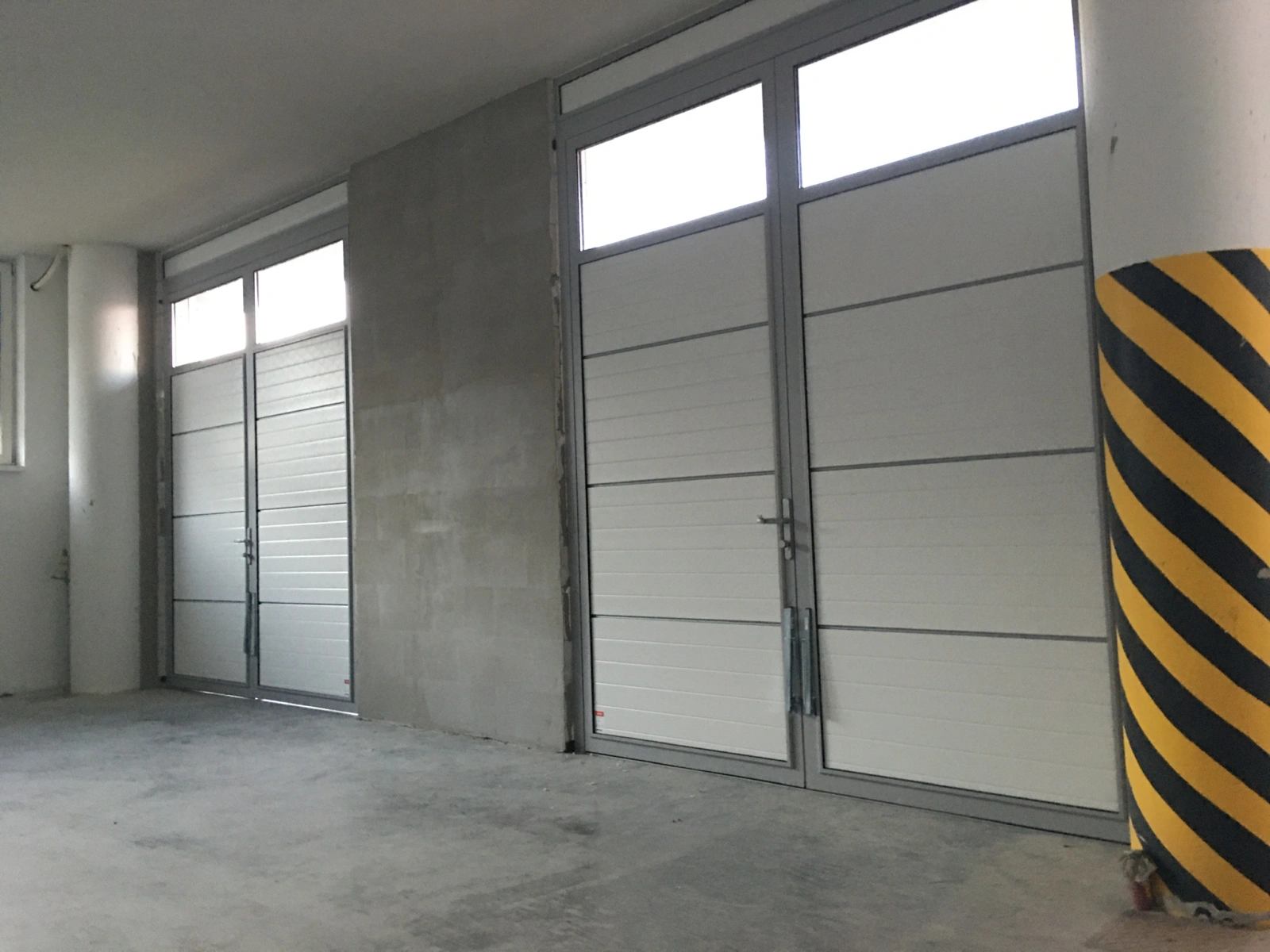 Krídlové garážové brány