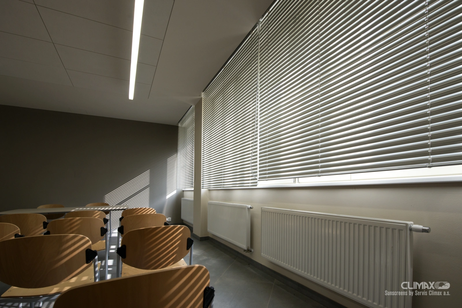 Hliníkové žalúzie INT 50