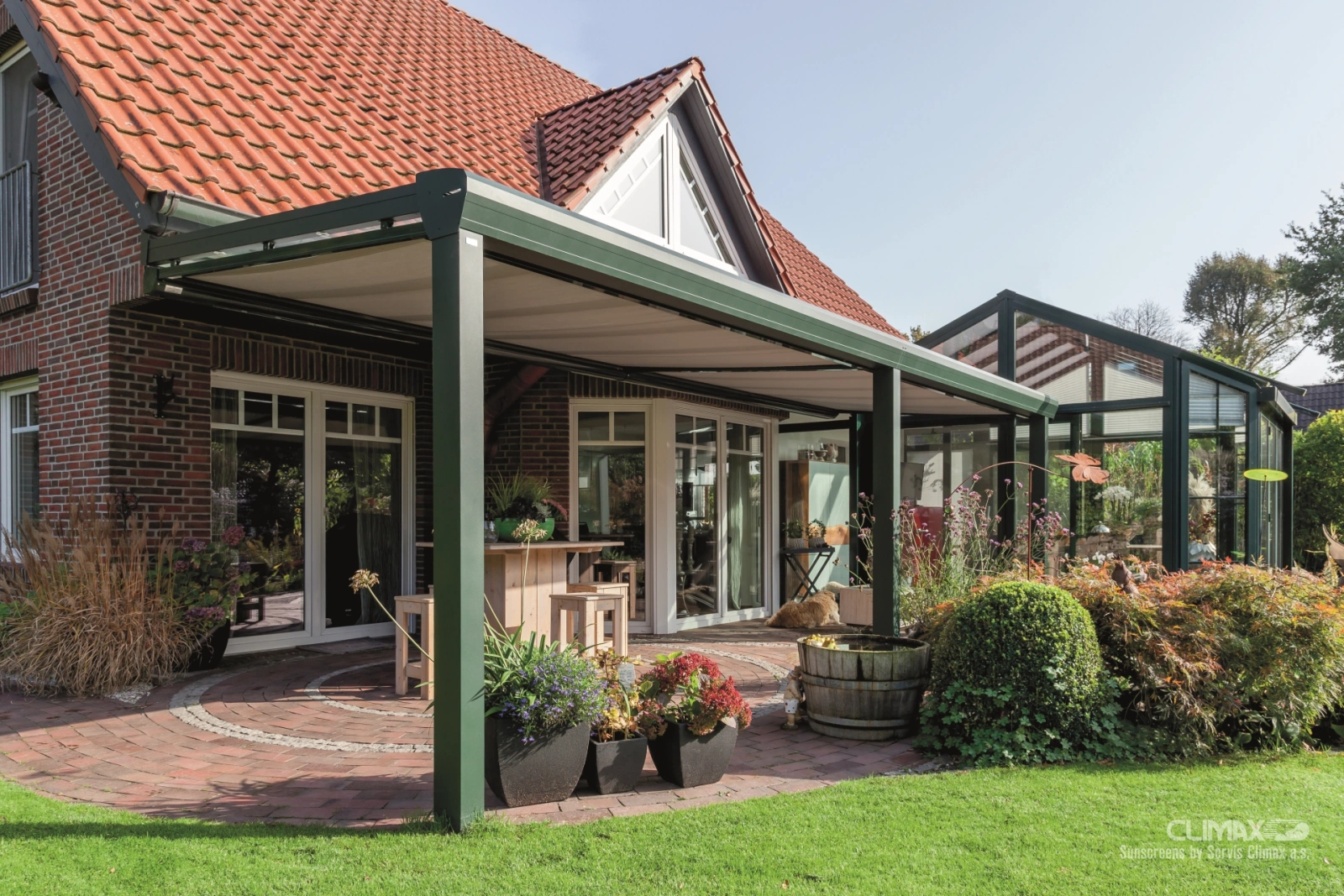 Markíza Gardena 250