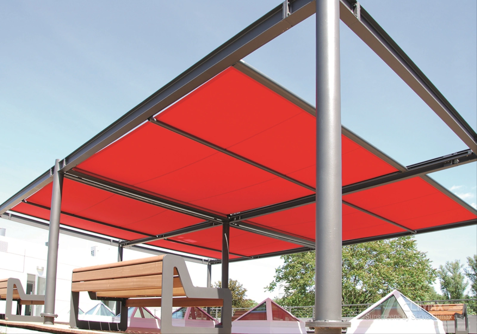 Markíza Gardena 550