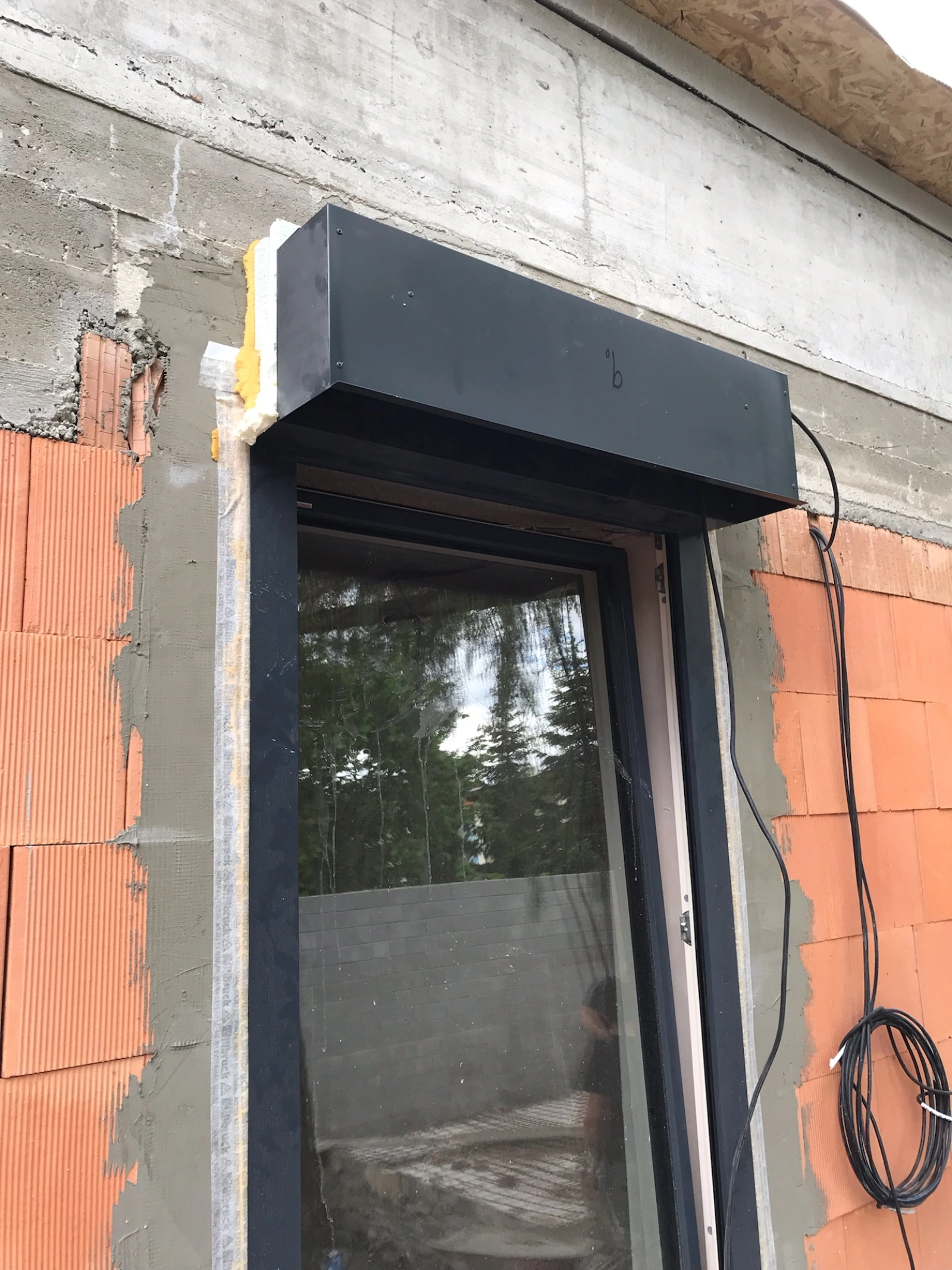 Podomietkový box PREMIUM