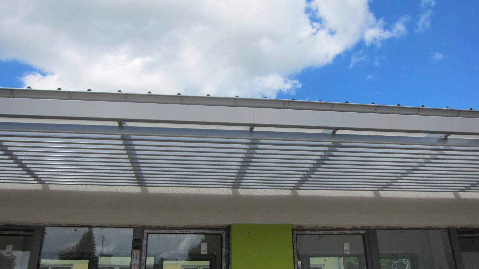 Horizontálne slnolamy